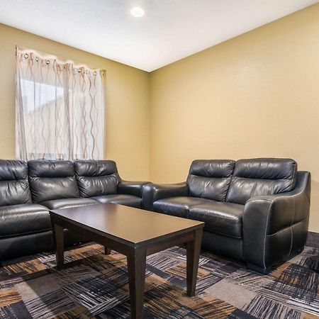 Quality Inn & Suites Florence - Cincinnati South מראה חיצוני תמונה
