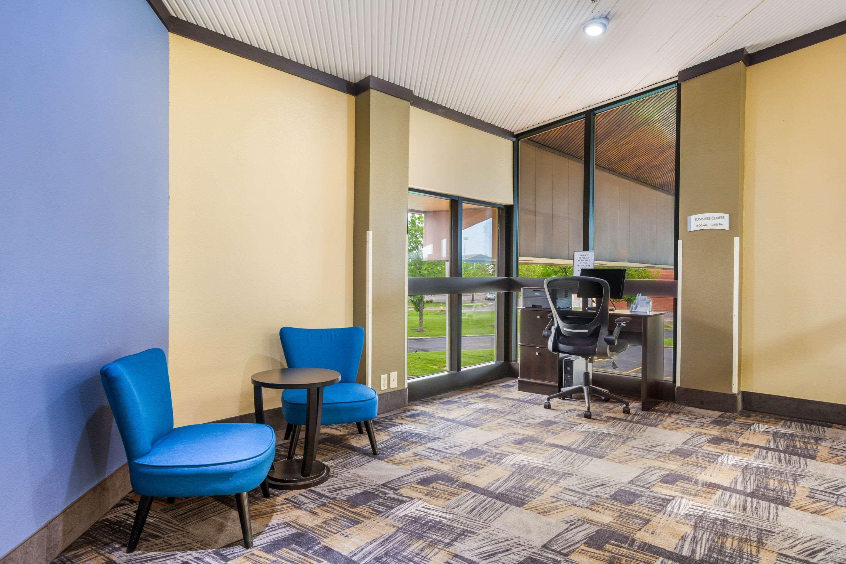 Quality Inn & Suites Florence - Cincinnati South מראה חיצוני תמונה