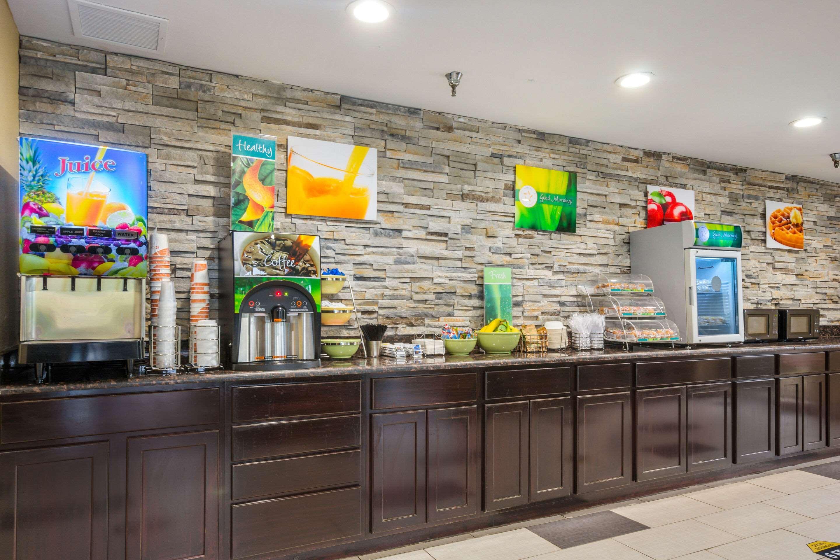 Quality Inn & Suites Florence - Cincinnati South מראה חיצוני תמונה