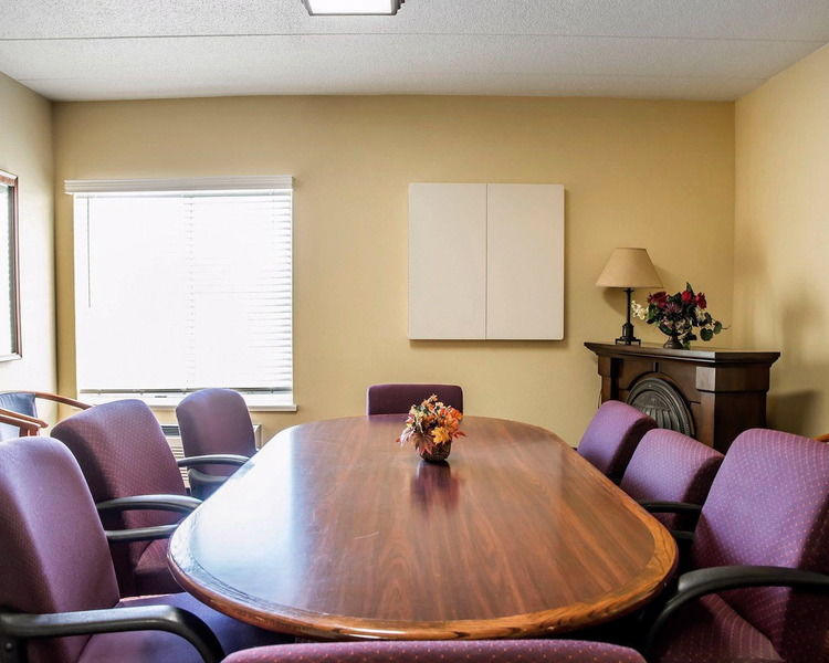 Quality Inn & Suites Florence - Cincinnati South מראה חיצוני תמונה
